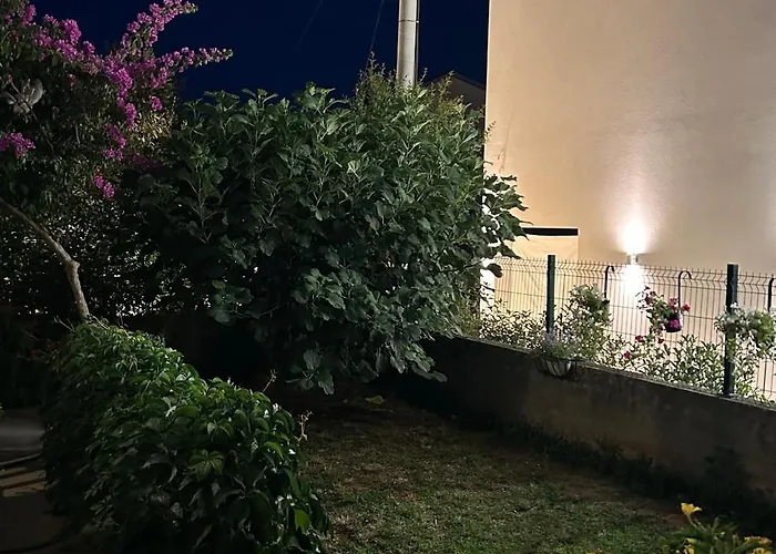 Διαμέρισμα With Parking Space - 25404 Ζαντάρ