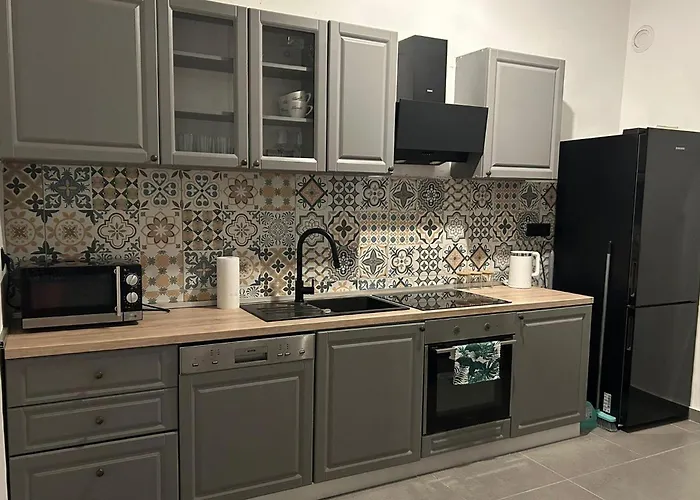 Διαμέρισμα With Parking Space - 25404 *